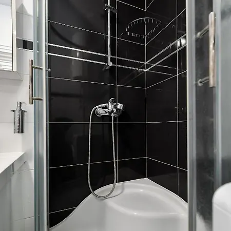 Lauris Luxury *